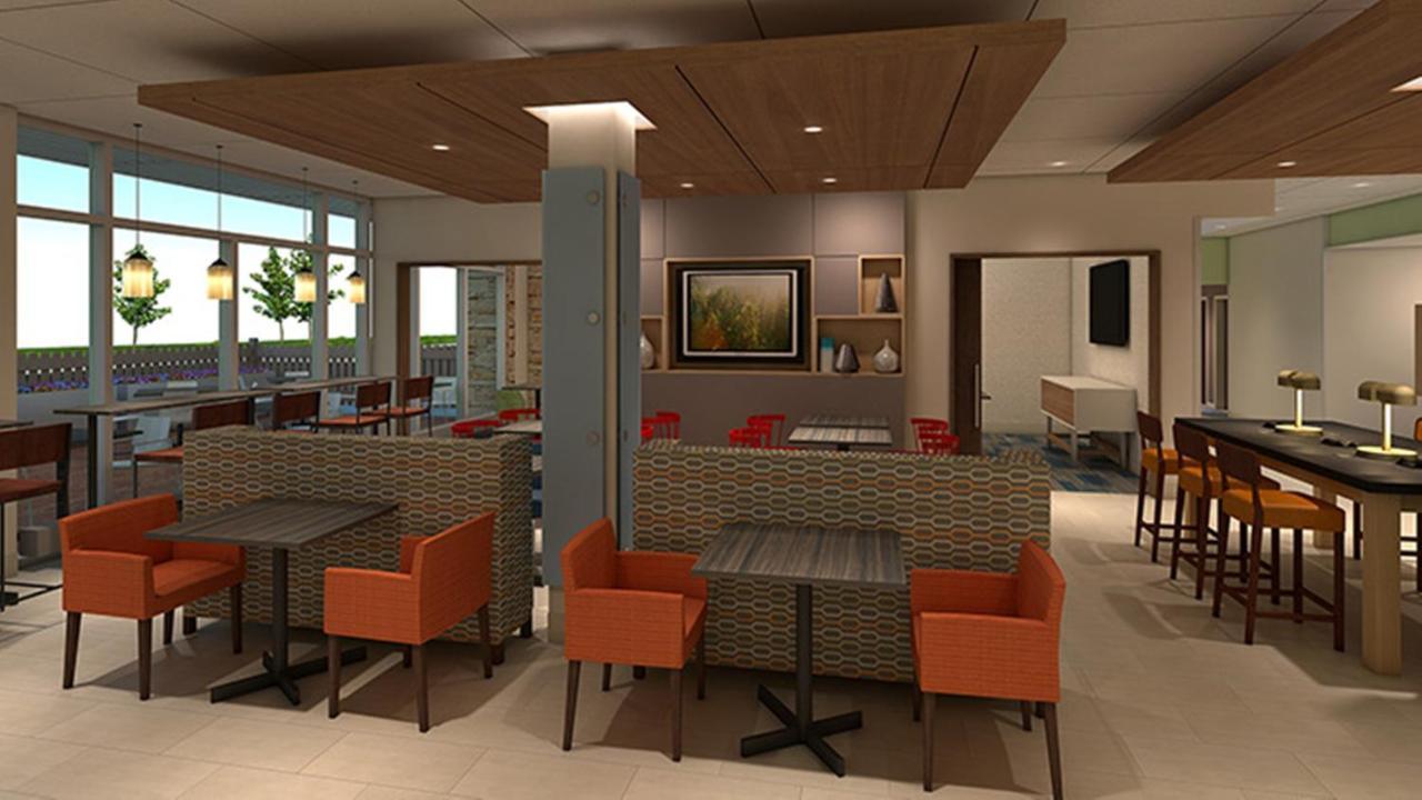 Hotel Express & - By Ihg Canton